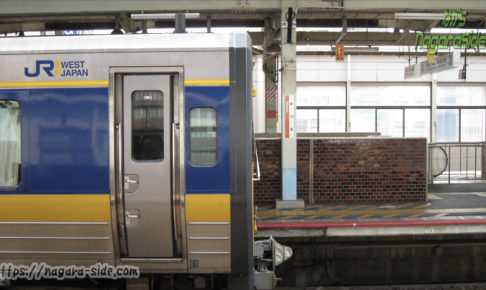 キハ187系の断面 松江駅