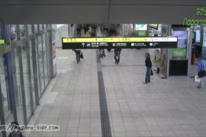 新大阪駅20番のりばへの通路