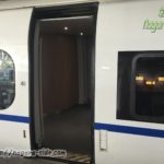 中国の高速鉄道の外開きドア