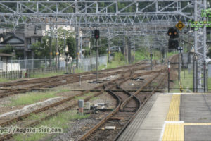 中津川駅から木曽方面を望む