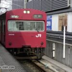 姫路駅を発着する播但線の103系