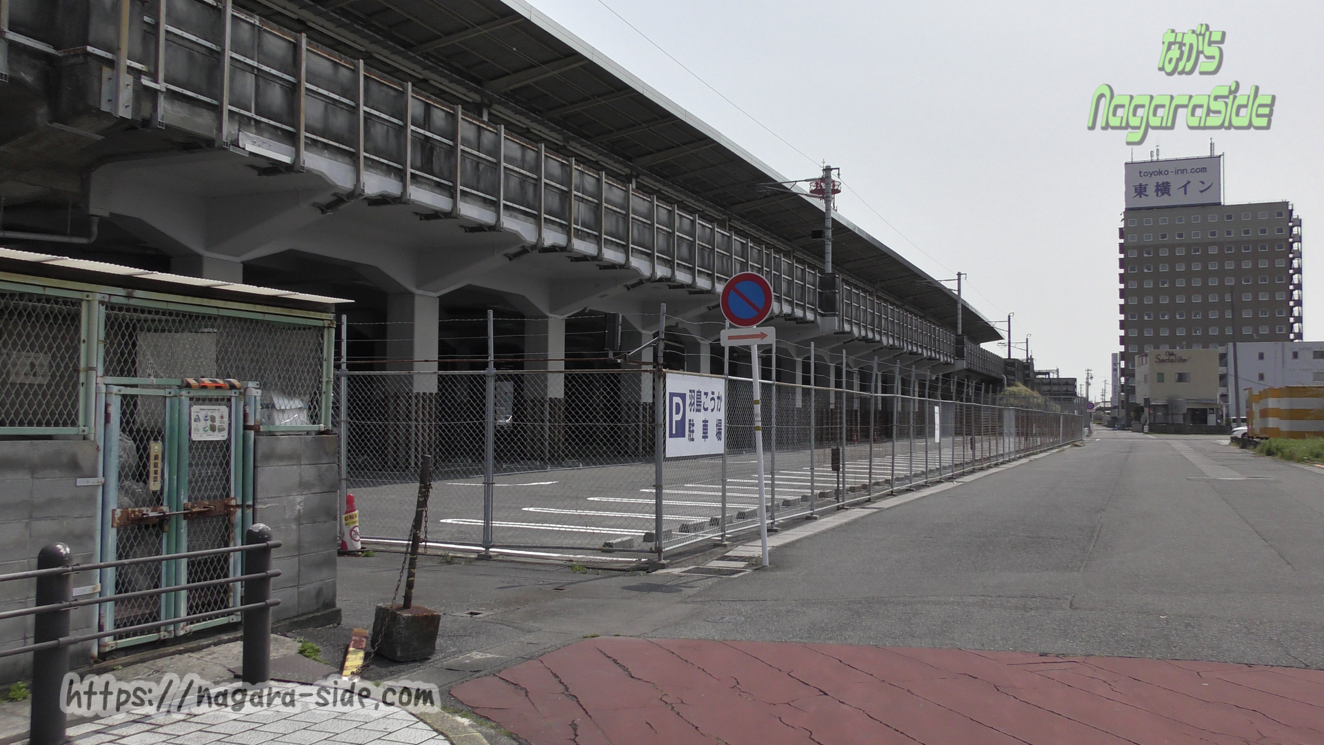 東海道新幹線岐阜羽島駅の高架下駐車場