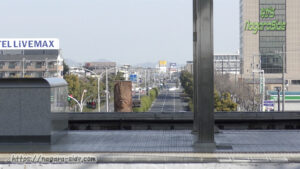 岐阜羽島駅ホームから見える駅前通り